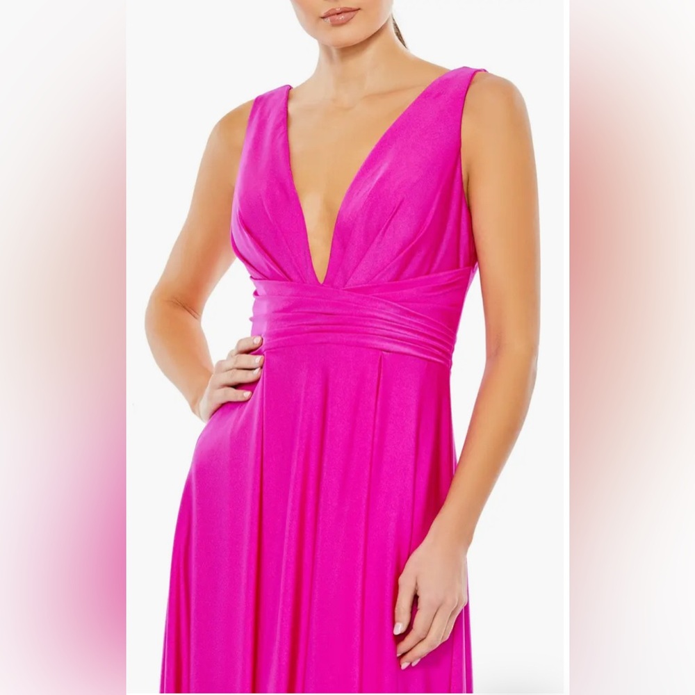 Mac Duggal Jersey Plunge Neck Evening Gown